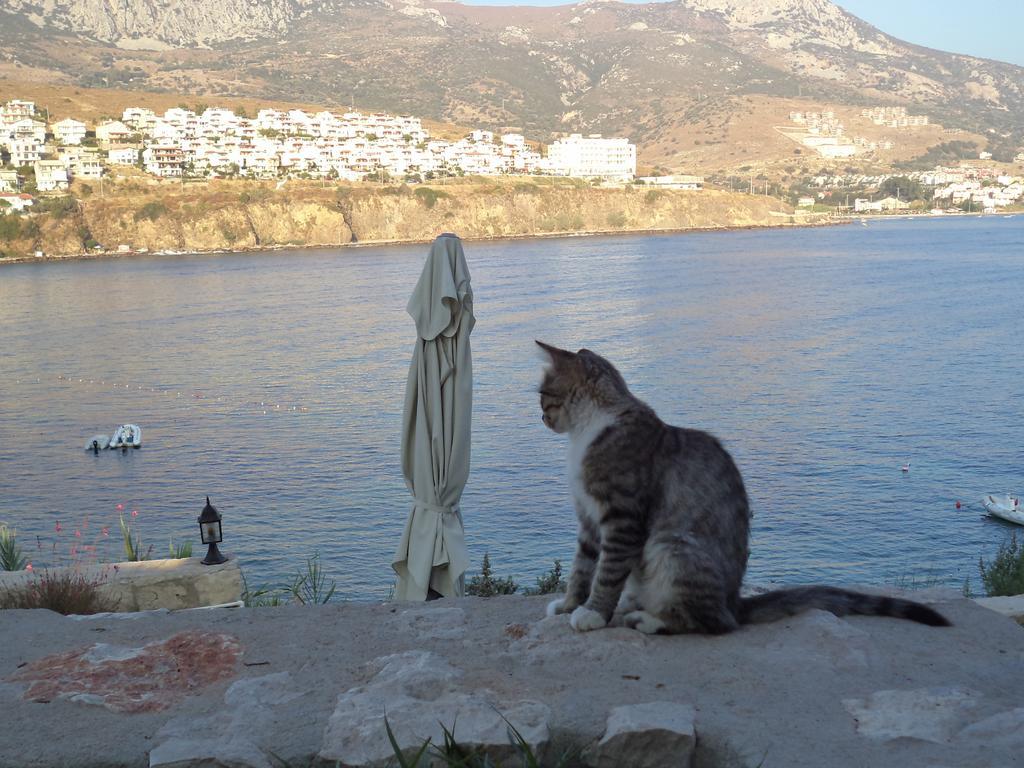 Reyhan Hotel Karaburun  Bagian luar foto
